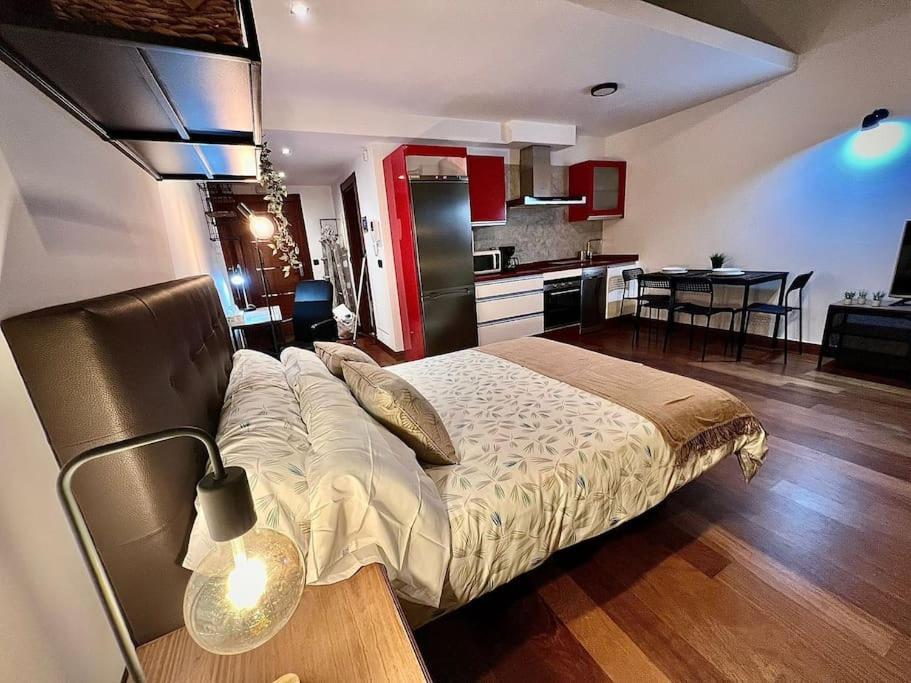 Central Suites Arenal ヴィーゴ エクステリア 写真